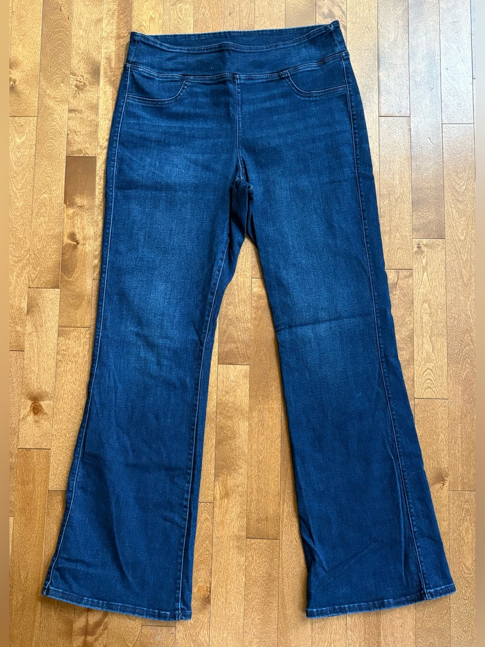 American Eagle Luxe Stretch High-Waisted Pull-On Flare Jeans Dark Wash ~ Large
